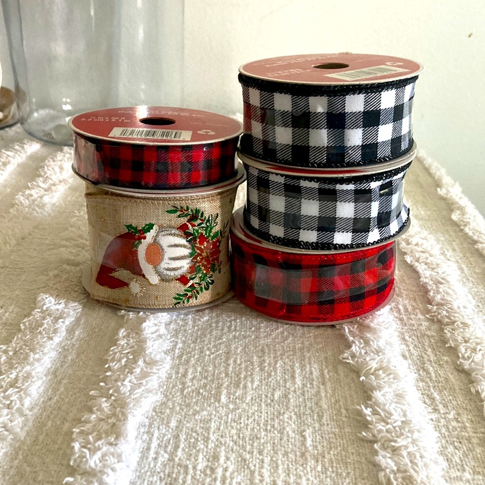 Five Brand New ribbons